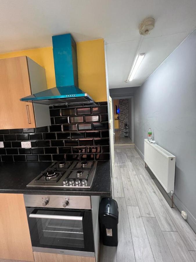 Nuns Moor Fully Equipped Kitchen Free Parking Netflix Apartment Newcastle upon Tyne Bagian luar foto