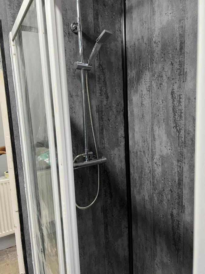 Nuns Moor Fully Equipped Kitchen Free Parking Netflix Apartment Newcastle upon Tyne Bagian luar foto